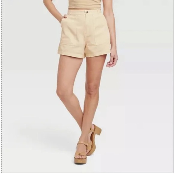UNIVERSAL THREAD Women's High-Rise Utility Shorts Tan With Pockets Size 2 NEW - Picture 10 of 11